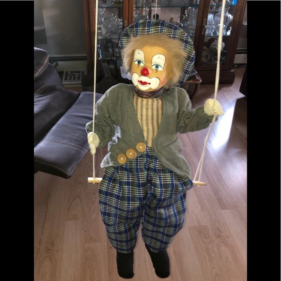 ⭐️ Rare Vintage 1960’s Hand painted Swinging Clown - Picture 1 of 11